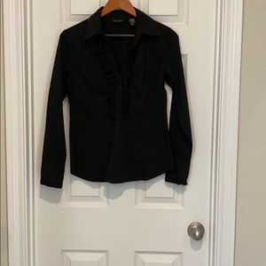 Ruffled details black blouse